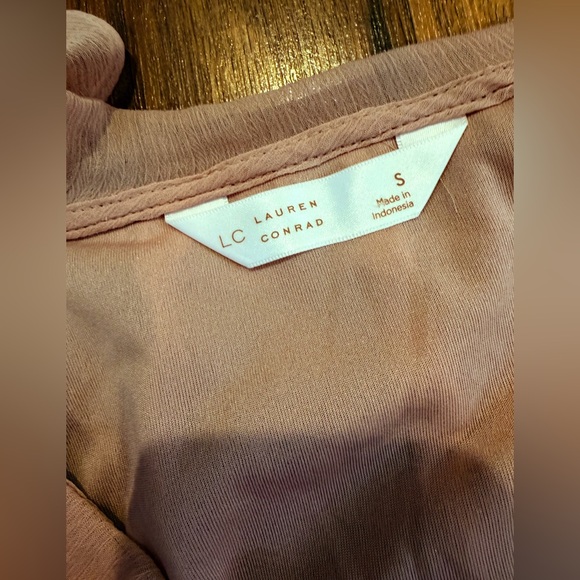 LC Lauren Conrad Soft Pink Ruffle Blouse - Picture 6 of 11